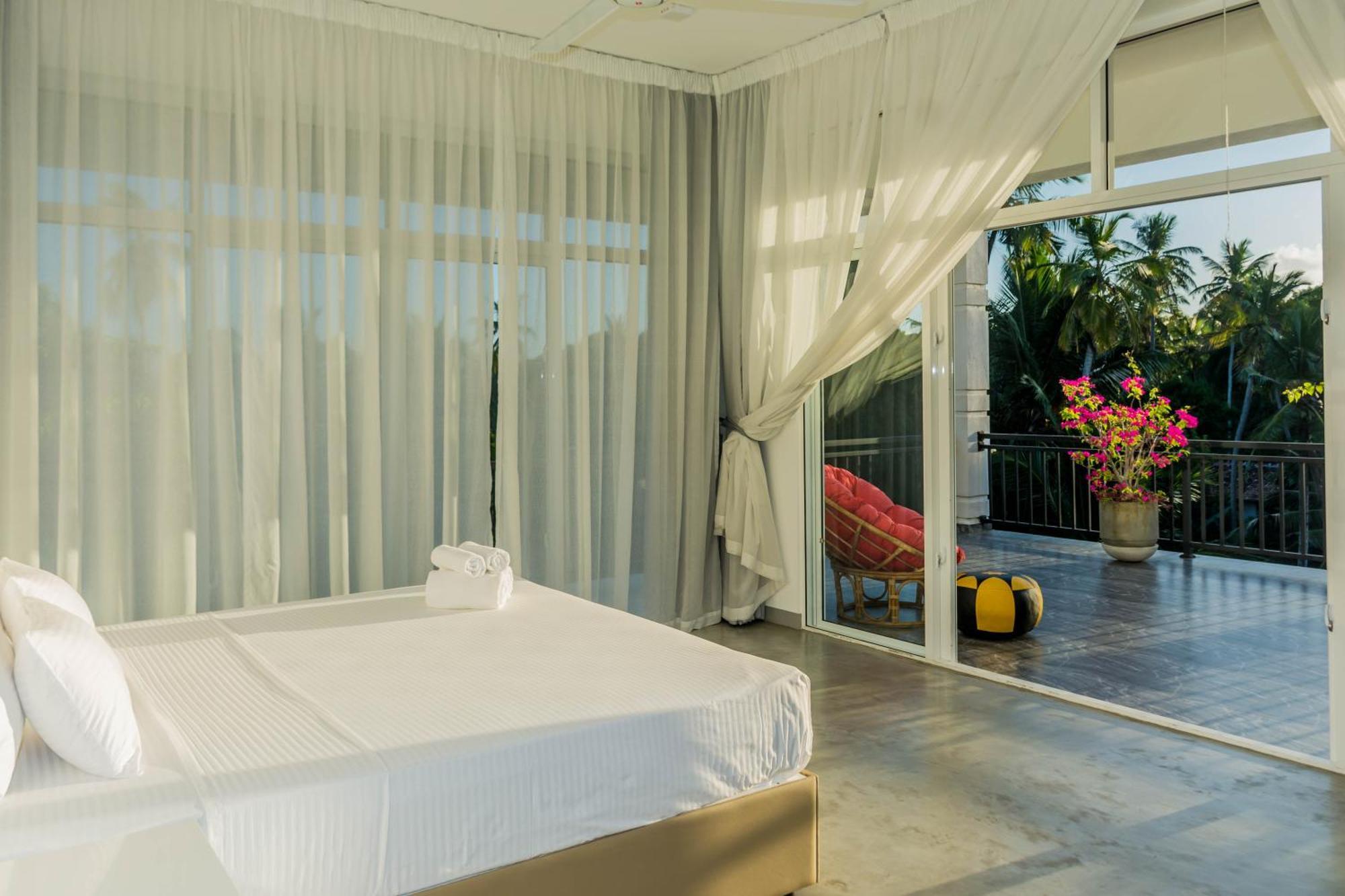 Zodiak Hotel Tangalle Buitenkant foto